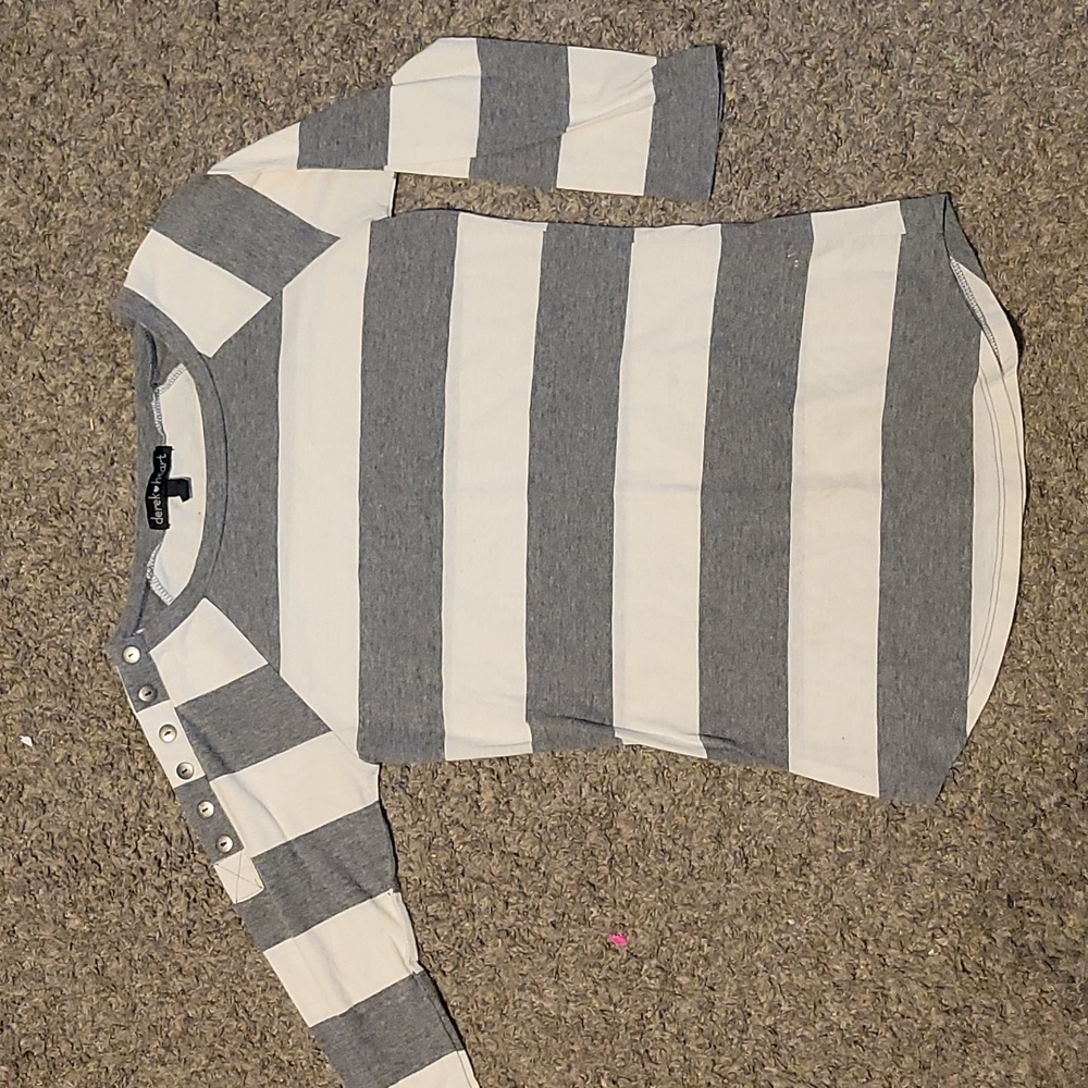 Ladies size medium shirt